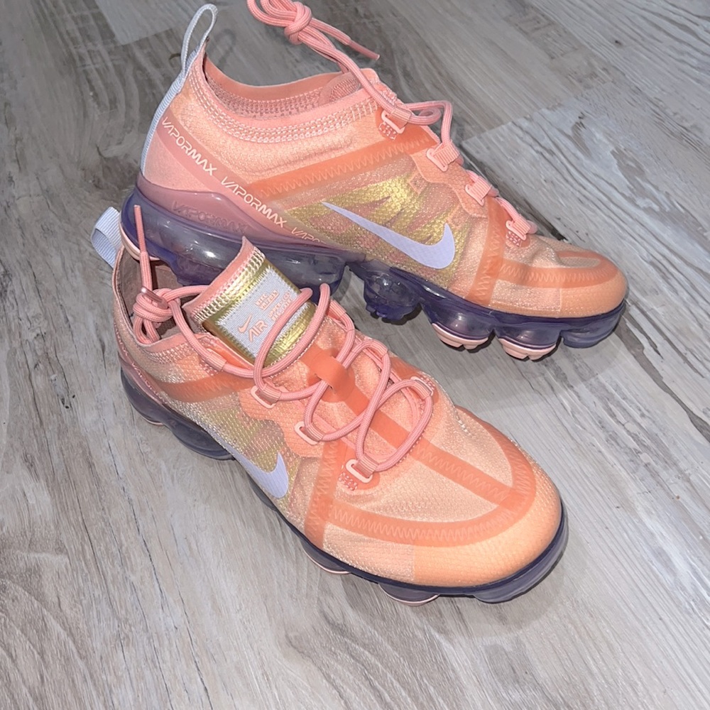 Been worn ONCE